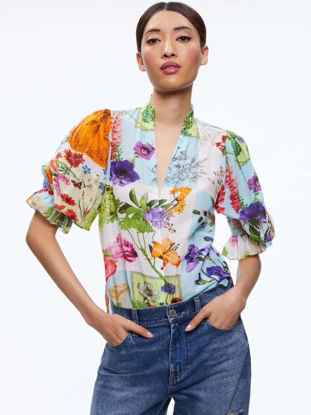 Alice + Olivia Ilan "Make A Statement" Blouse Small